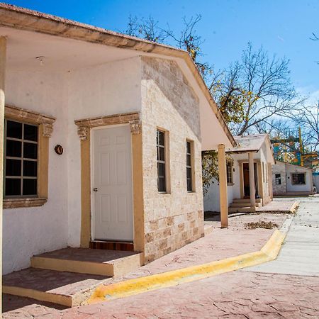 Hotel Pueblo Viejo Паррас-де-ла-Фуэнте Экстерьер фото