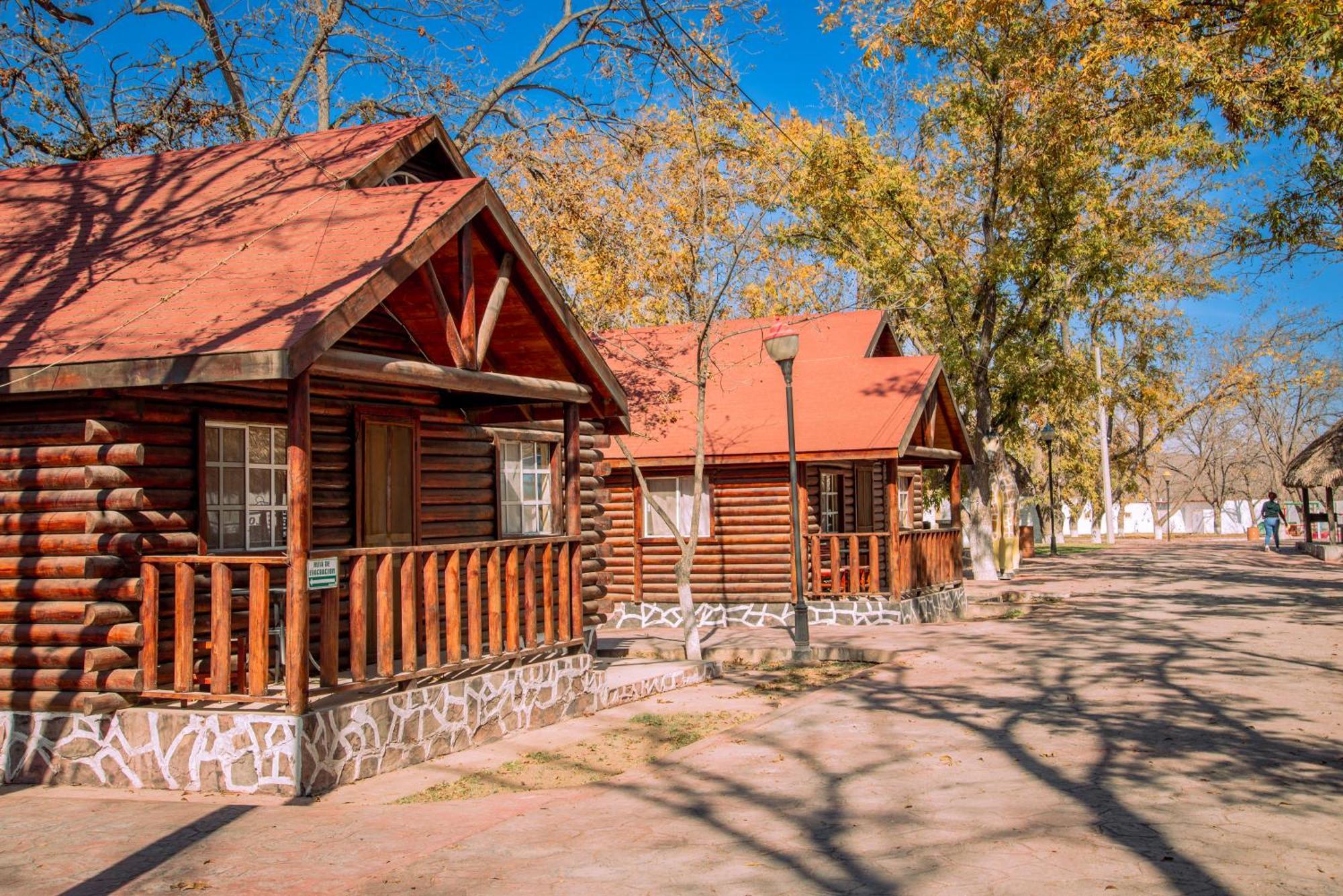 Hotel Pueblo Viejo Паррас-де-ла-Фуэнте Экстерьер фото